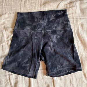Lululemon align biker shorts